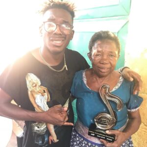 Morreu Dona Joana mãe do músico Scró Que Cuia.