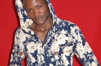 Paparazi Angolano – Olha O Moço