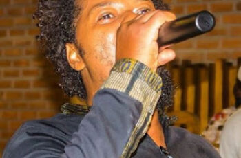 Azagaia – Vendem O País (Feat. Helena Risa & T.J)