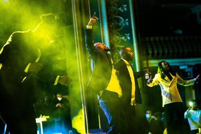 Força Suprema Concerto