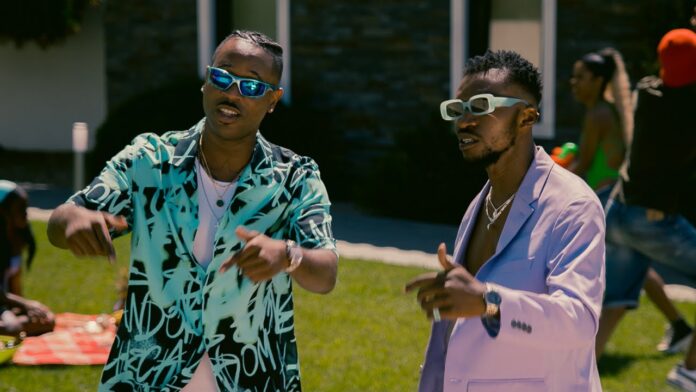 Deedz B – Meu Sorriso (feat. Deezy)