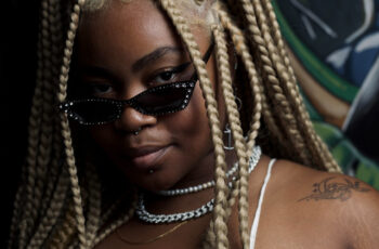 Stefânia Leonel – Dinda (feat. Ian Blanco) (R&B) 2025