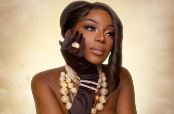 Titica – Assume (feat. Anna Joyce) (AFRO FUNK) 2025